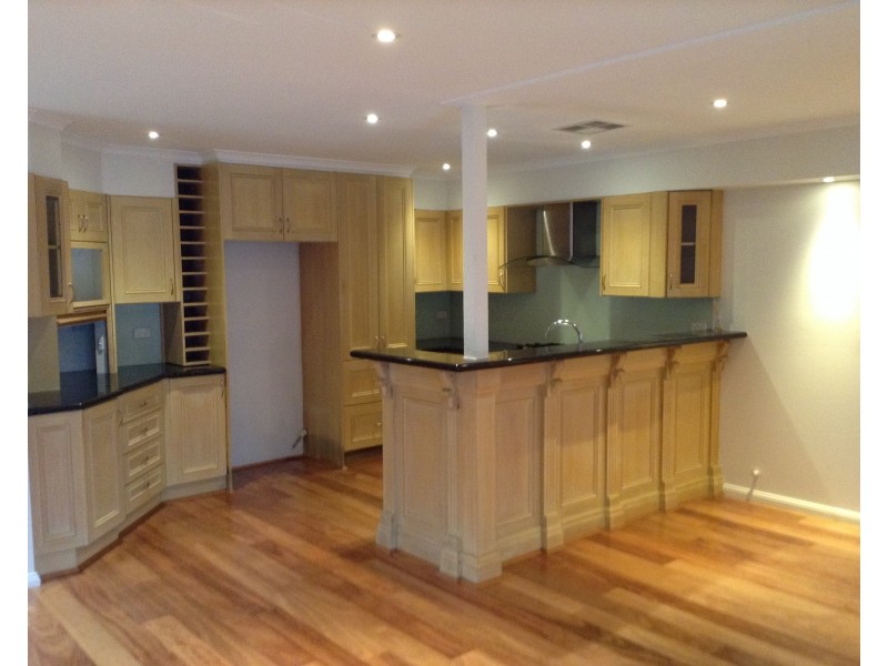 15 Mead Drive, Chipping Norton NSW 2170