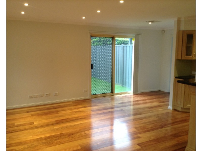 15 Mead Drive, Chipping Norton NSW 2170