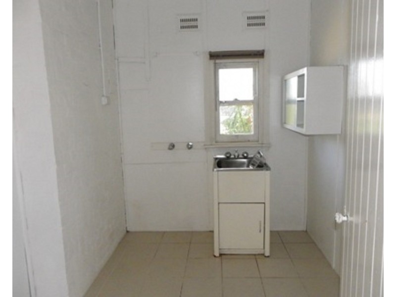 37  Monie Avenue, East Hills NSW 2213