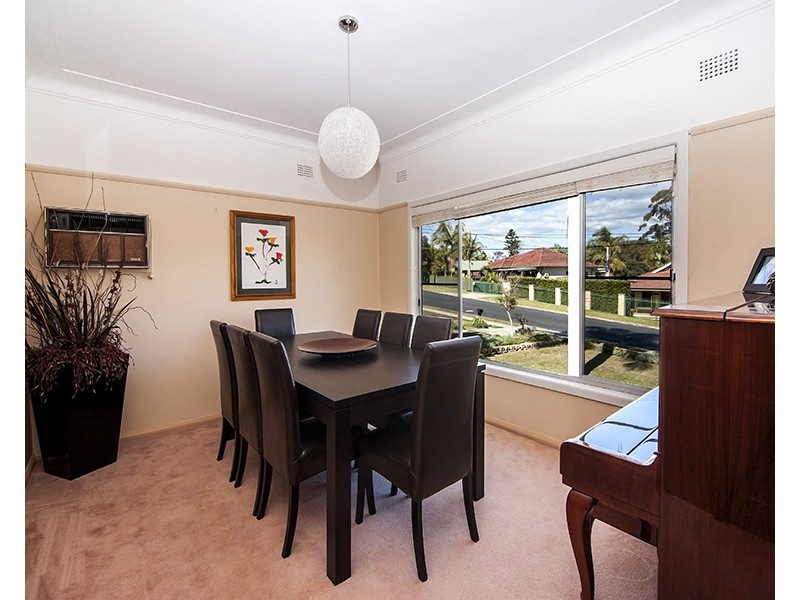 6 Sandakan Road, Revesby Heights NSW 2212