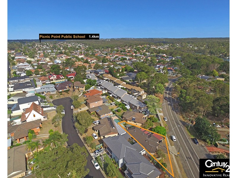 751a Henry Lawson Drive, Picnic Point NSW 2213