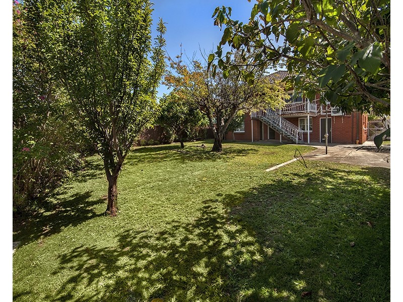 99 Flinders Road, Georges Hall NSW 2198