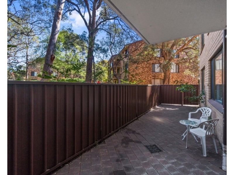 2/94-100 Flora Street, Sutherland NSW 2232