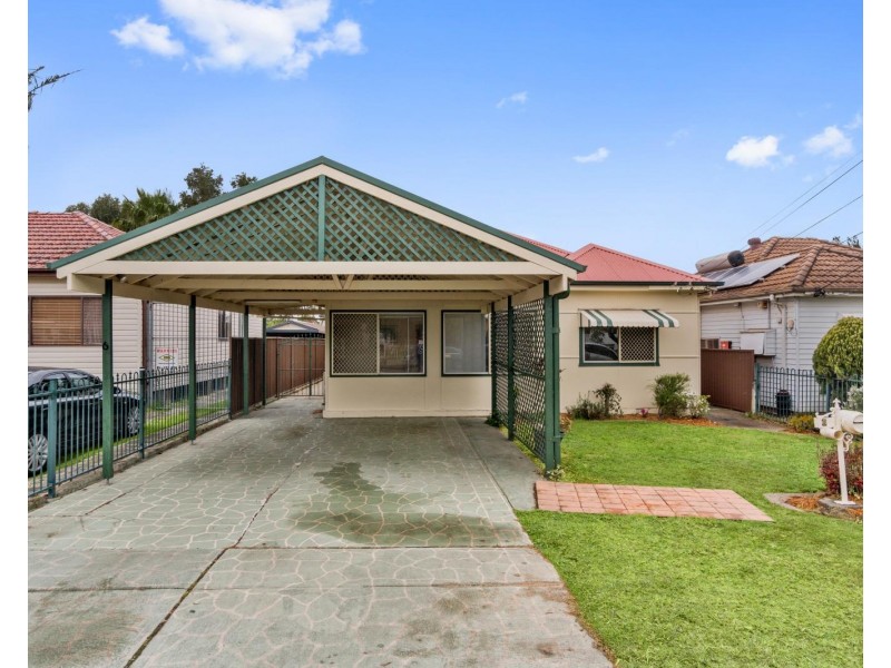 6 Ashcroft Street, Georges Hall NSW 2198
