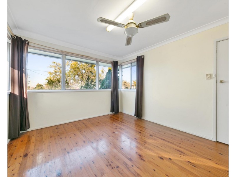 60 Railway Parade, Condell Park NSW 2200