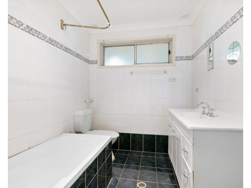 60 Railway Parade, Condell Park NSW 2200