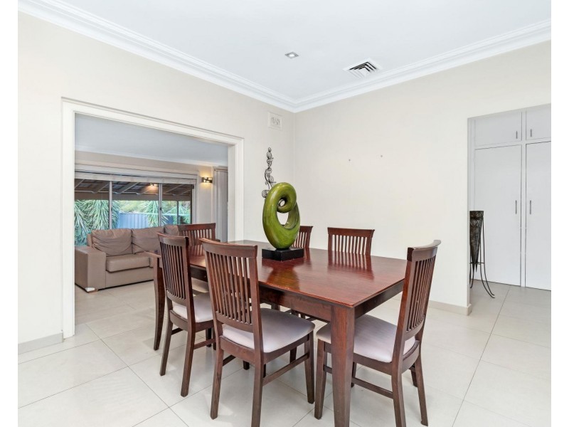 24 Booragul Street, Beverly Hills NSW 2209