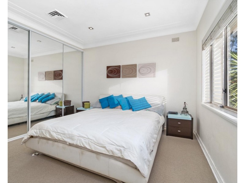 24 Booragul Street, Beverly Hills NSW 2209