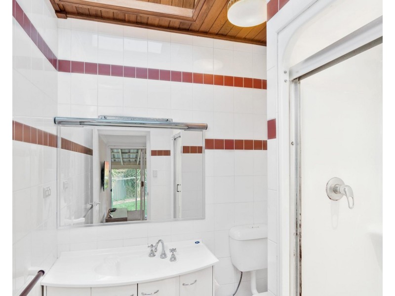 24 Booragul Street, Beverly Hills NSW 2209