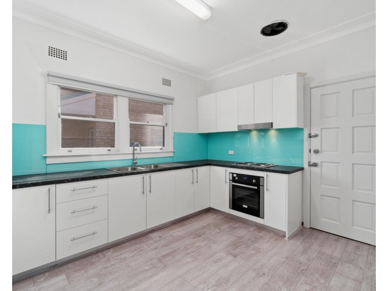 12 Fewtrell Avenue, Revesby Heights NSW 2212