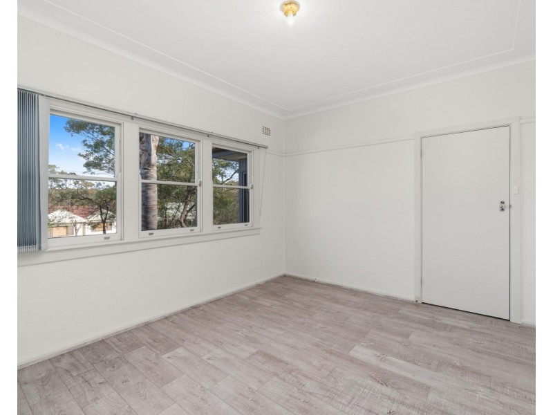 12 Fewtrell Avenue, Revesby Heights NSW 2212