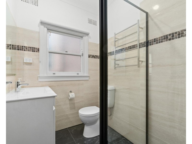 12 Fewtrell Avenue, Revesby Heights NSW 2212