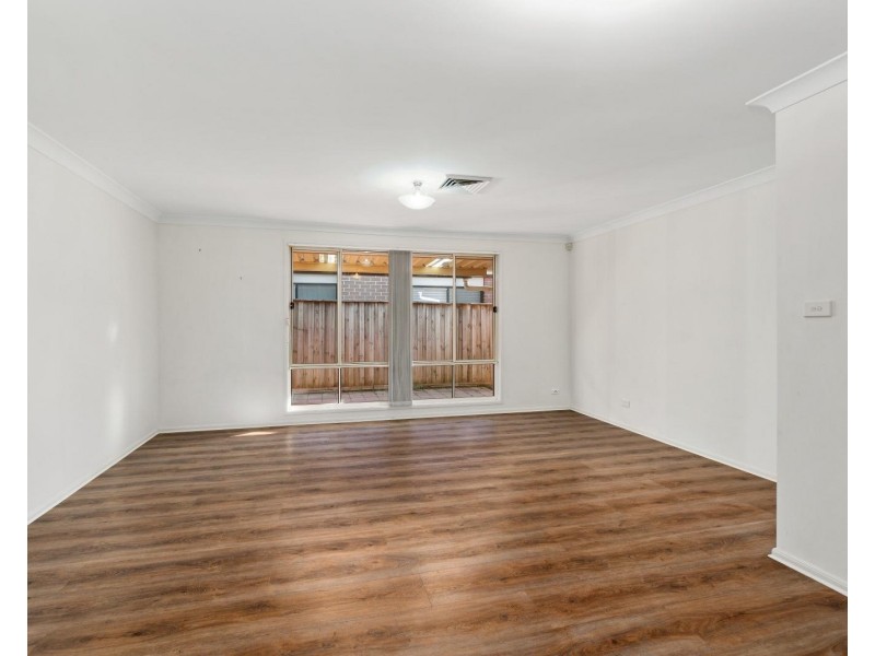 17 The Whitewater, Mount Annan NSW 2567
