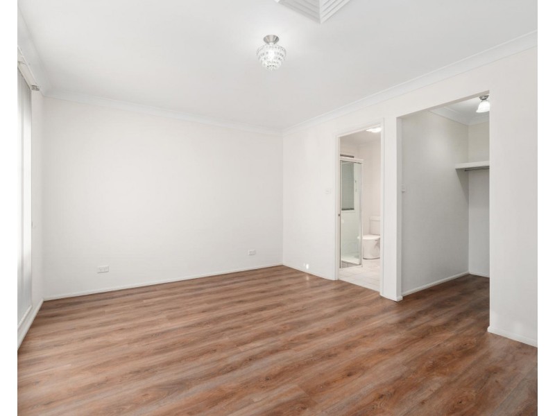 17 The Whitewater, Mount Annan NSW 2567