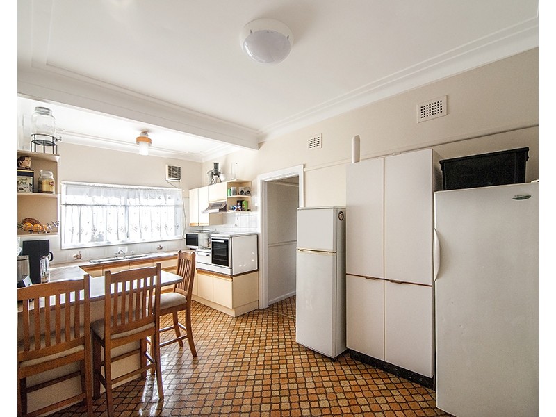 43 Victoria Street, Revesby NSW 2212