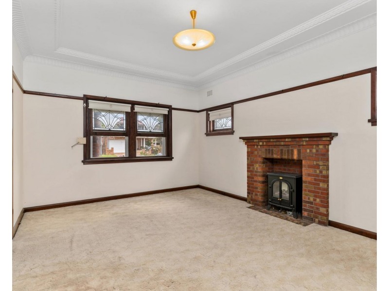 5 Noeline Street, Hurstville NSW 2220