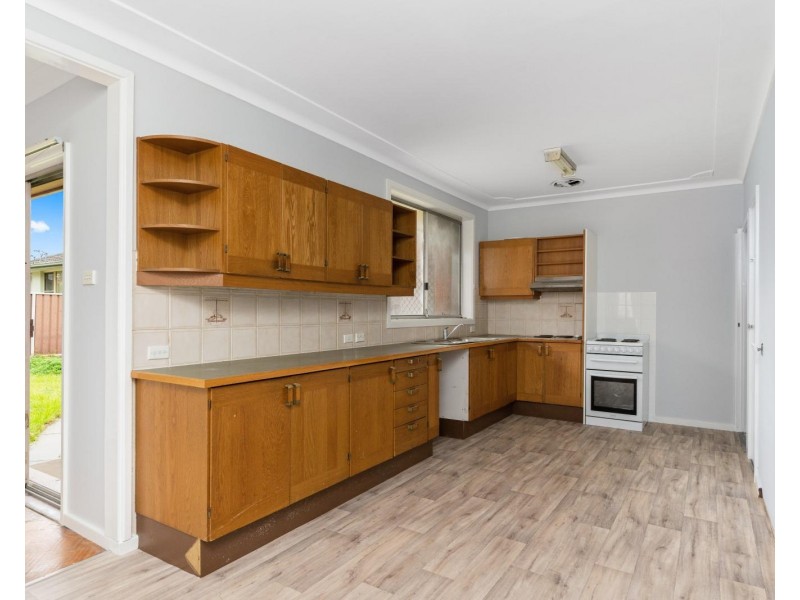 10 Lemnos Parade DEPOSIT TAKEN, Milperra NSW 2214