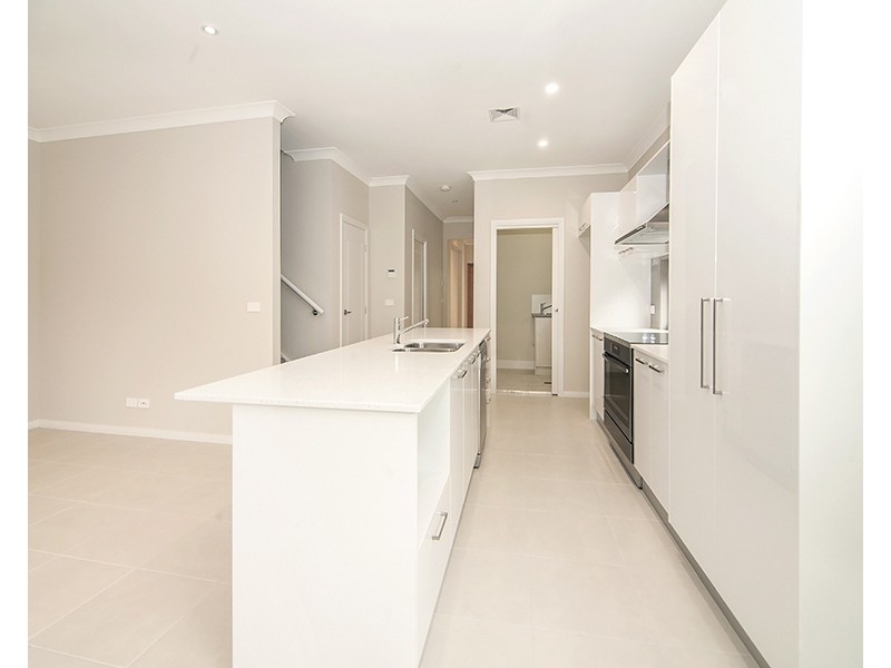 10  Kathleen Pde DEPOSIT TAKEN, Picnic Point NSW 2213