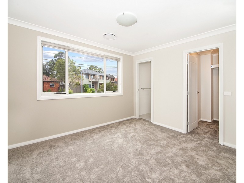 10  Kathleen Pde DEPOSIT TAKEN, Picnic Point NSW 2213