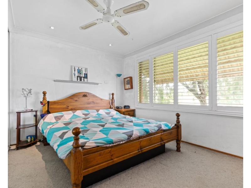 22 Grieve Crescent, Milperra NSW 2214