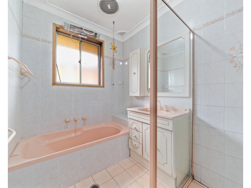 22 Grieve Crescent, Milperra NSW 2214