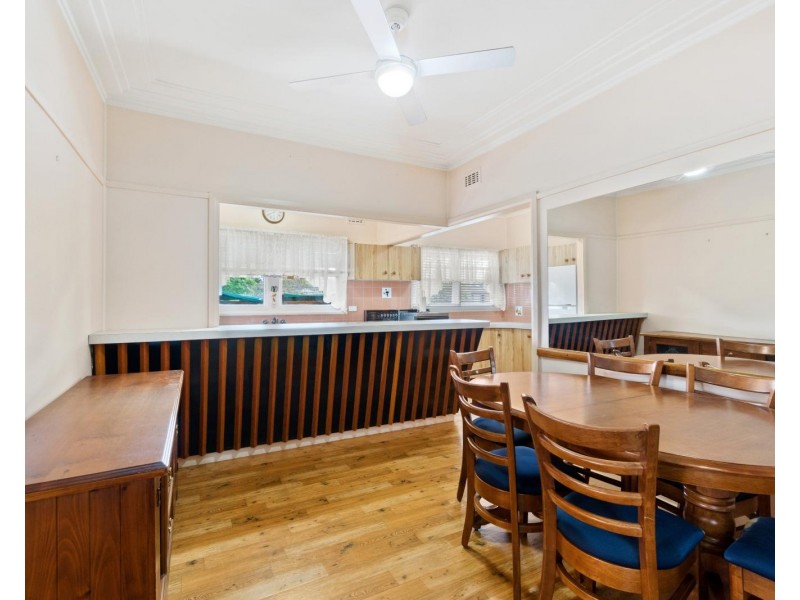 187 Picnic Point Road, Picnic Point NSW 2213