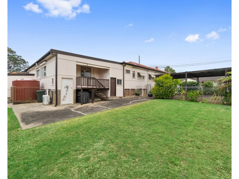 187 Picnic Point Road, Picnic Point NSW 2213