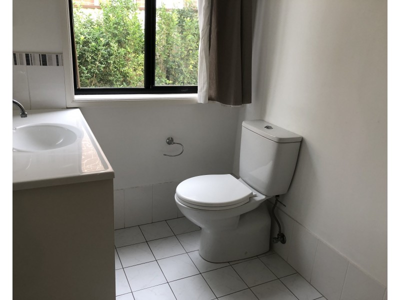 32a Railway Parade, Condell Park NSW 2200