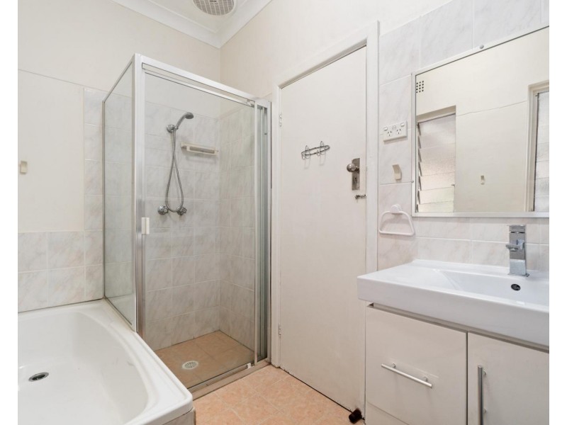 165a The River Road, Revesby NSW 2212