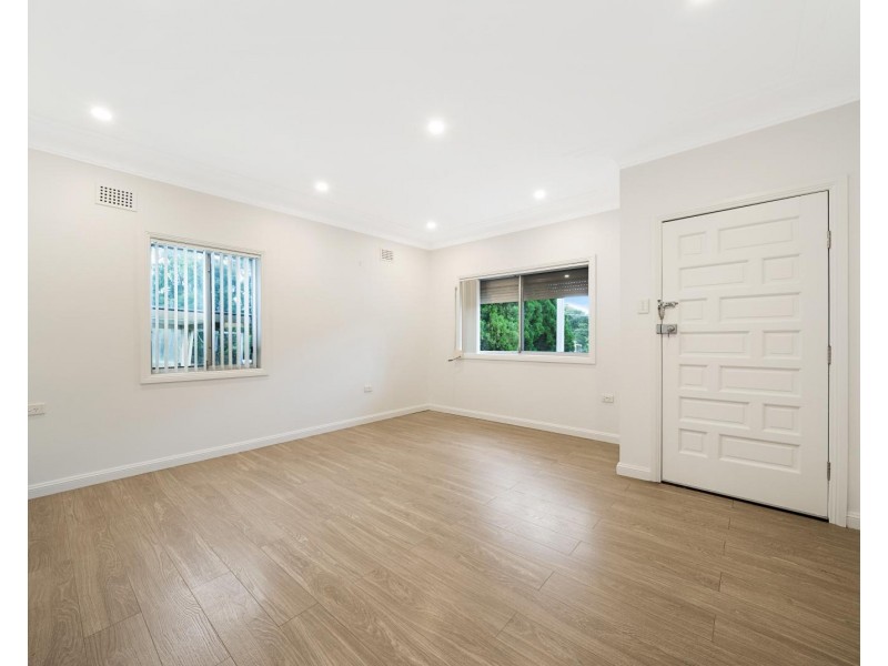 187 Henry Lawson Drive, Georges Hall NSW 2198