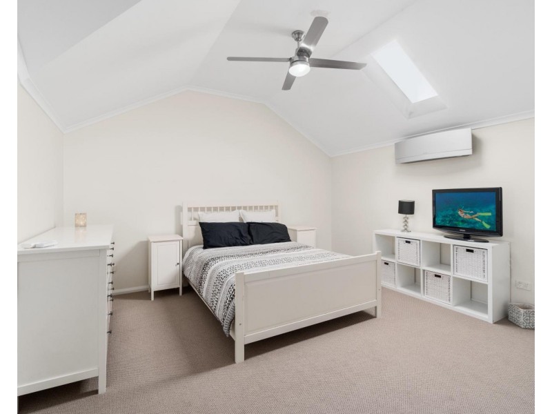 2/243 Epsom Road, Chipping Norton NSW 2170