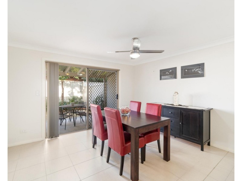 2/243 Epsom Road, Chipping Norton NSW 2170