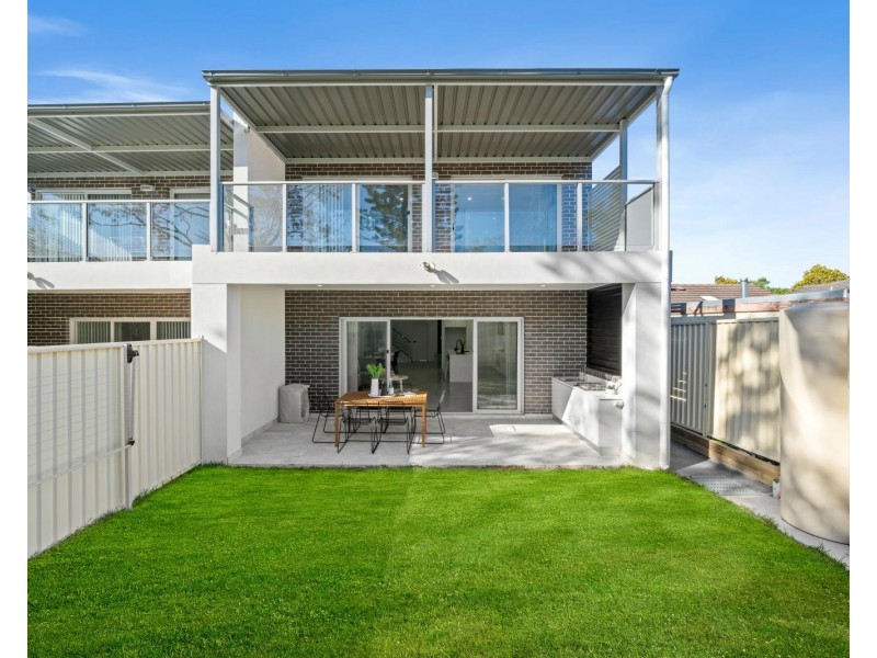 12 Barkl Avenue, Padstow NSW 2211