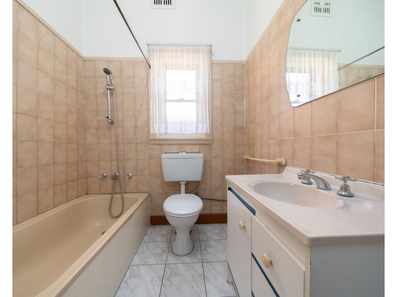 66 McCourt Street, Wiley Park NSW 2195