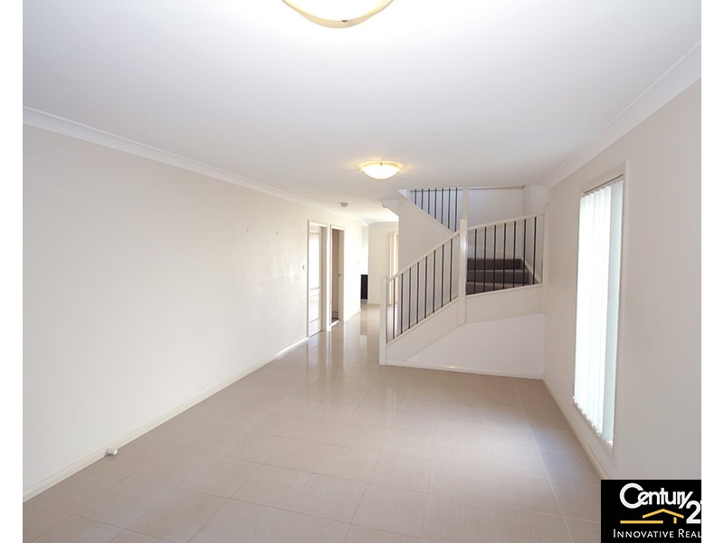 2/74 Taylor Street, Condell Park NSW 2200