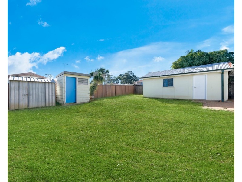 124 Rex  Road, Georges Hall NSW 2198