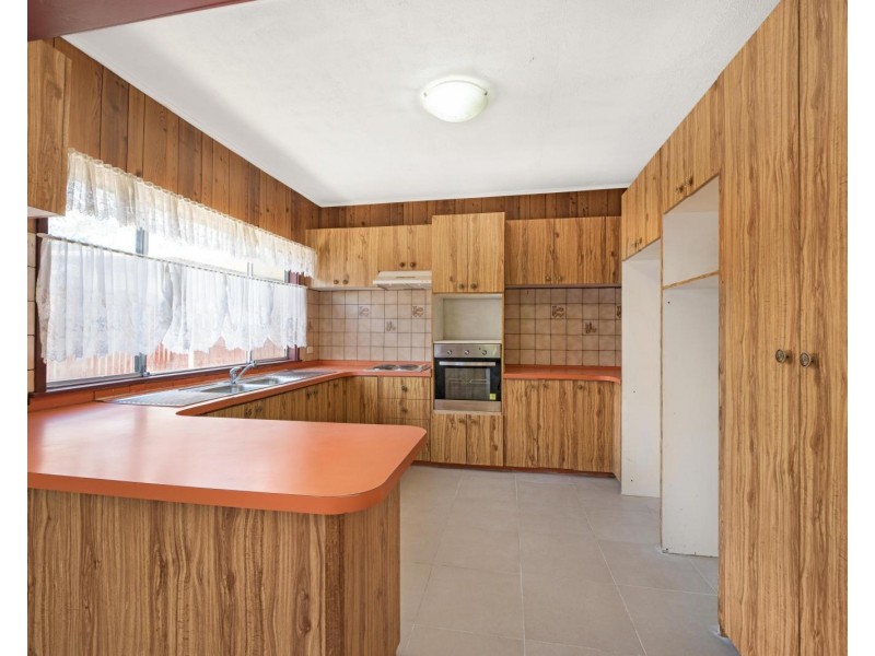 19 Albert Street, Revesby NSW 2212