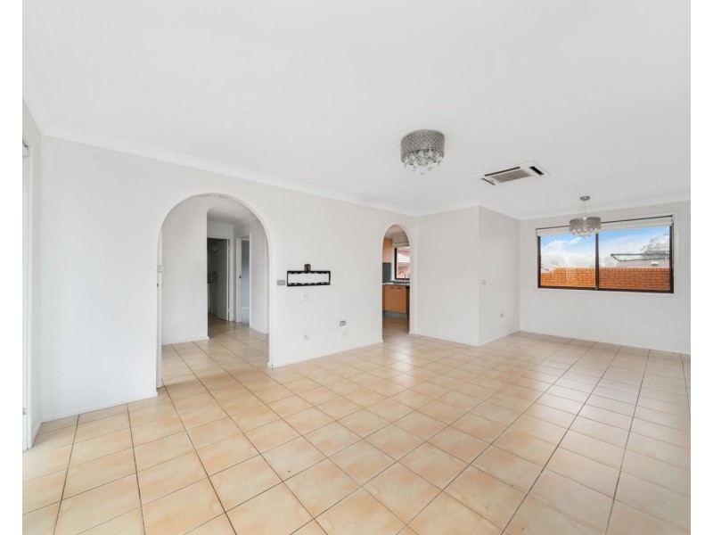 2/17 Campbell Hill Road, Chester Hill NSW 2162