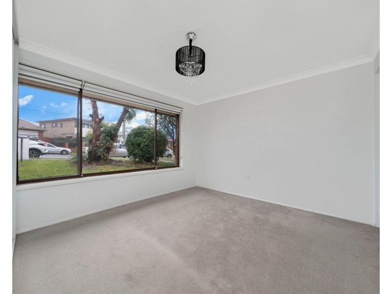 2/17 Campbell Hill Road, Chester Hill NSW 2162