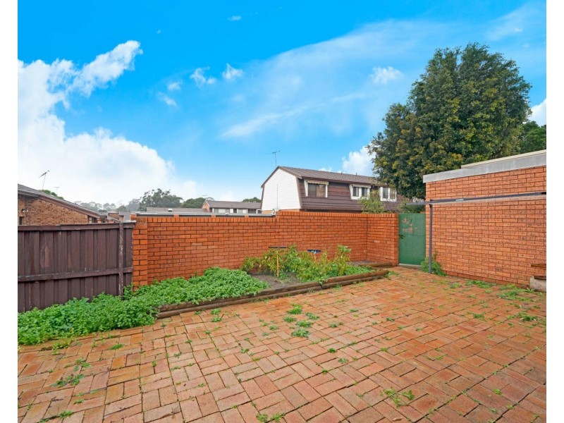 2/17 Campbell Hill Road, Chester Hill NSW 2162