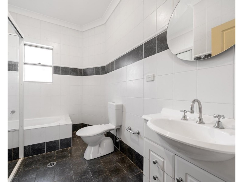 2/279  Marion Street, Yagoona NSW 2199