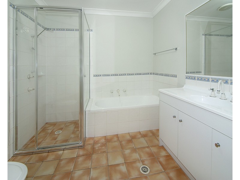 1/136-138 Heathcote Road, Moorebank NSW 2170