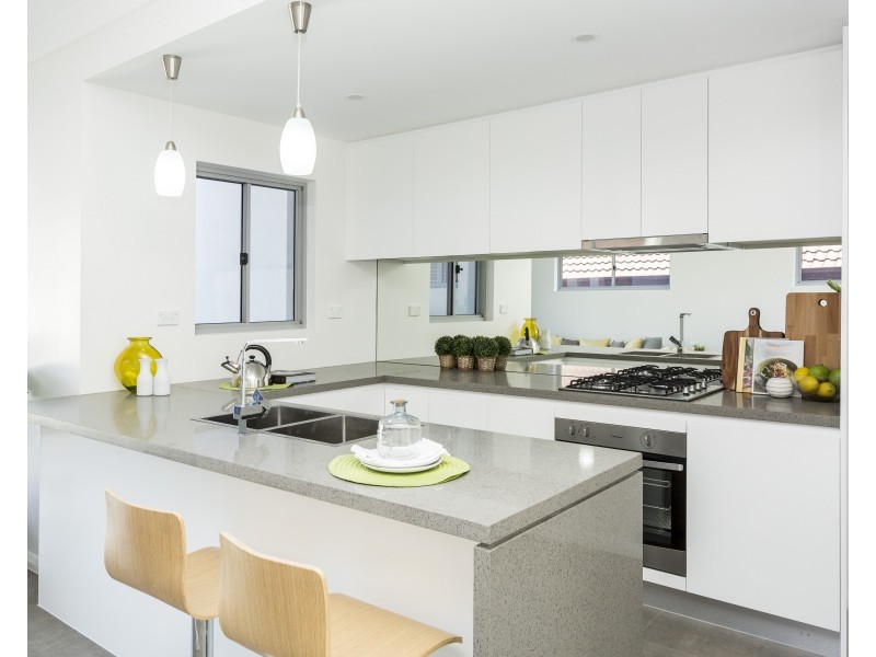 5 Woodburn Avenue, Panania NSW 2213