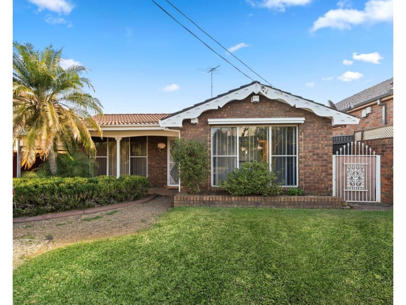 51 Gibson Avenue, Padstow NSW 2211