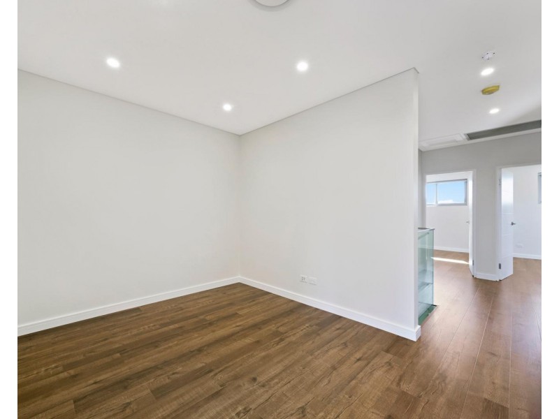 29 Wianamatta Drive, Cartwright NSW 2168