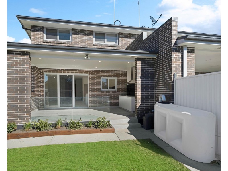 29 Wianamatta Drive, Cartwright NSW 2168