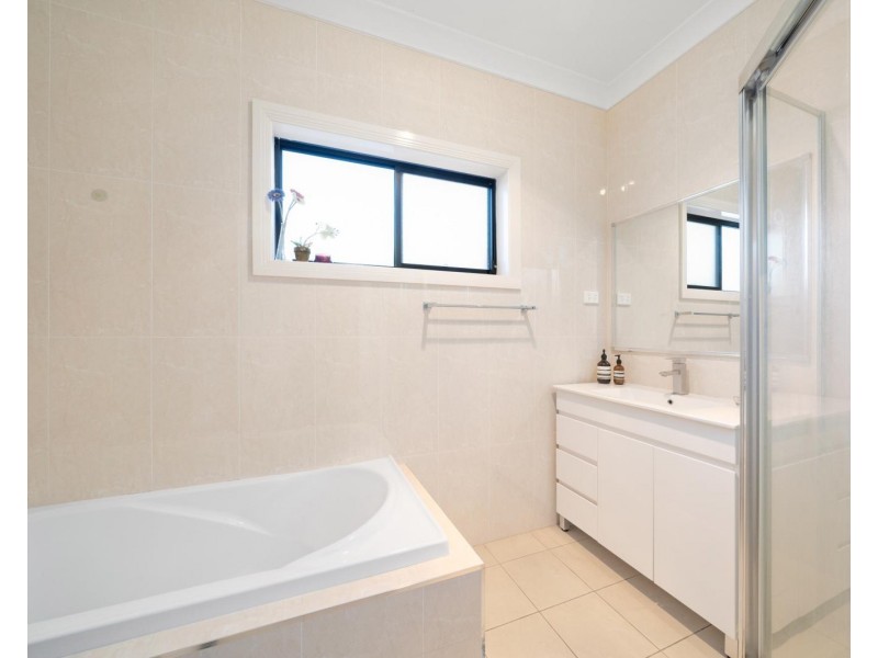 10A Barkl Avenue, Padstow NSW 2211