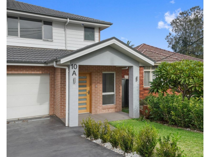 10A Kathleen Parade, Picnic Point NSW 2213