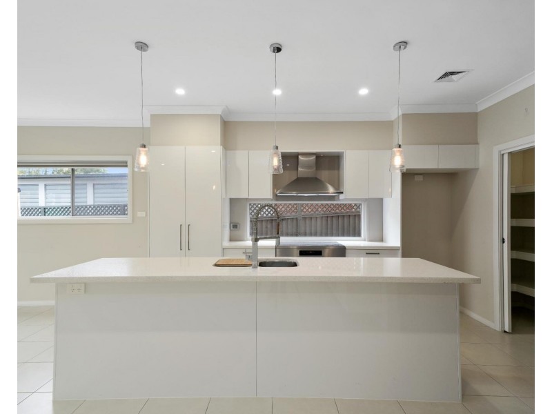 10A Kathleen Parade, Picnic Point NSW 2213