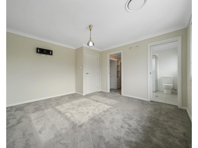 10A Kathleen Parade, Picnic Point NSW 2213